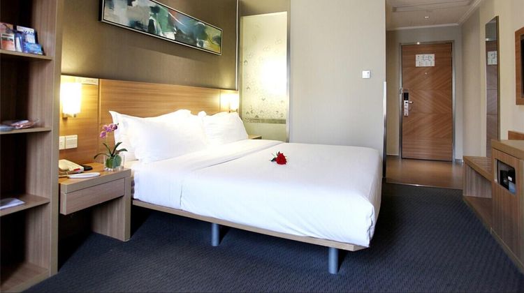 Ibis Yangzhou Wen Chang Attic Room