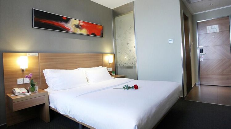 Ibis Yangzhou Wen Chang Attic Room
