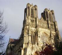 Ibis Styles Reims Centre Cathedrale Exterior