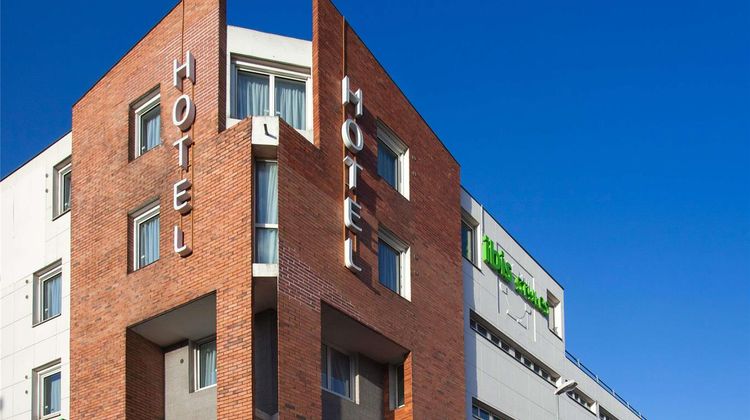 Ibis Styles Reims Centre Cathedrale Exterior