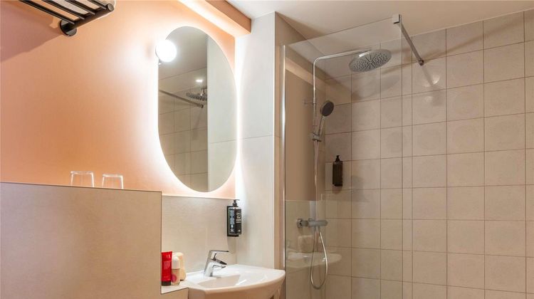 Ibis Styles Reims Centre Cathedrale Room