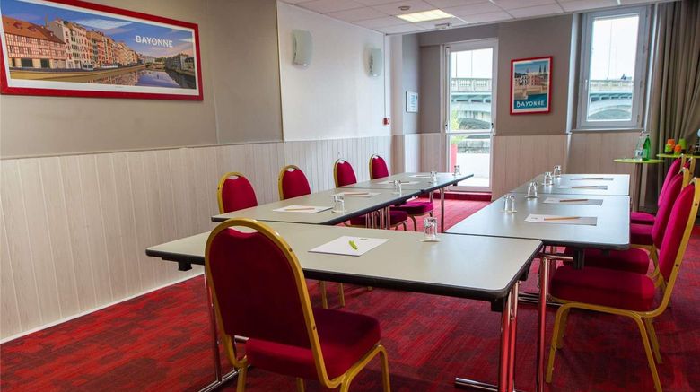 <b>Ibis Styles Bayonne Gare Centre Meeting</b>. Images powered by <a href="https://iceportal.shijigroup.com/" title="IcePortal" target="_blank">IcePortal</a>.