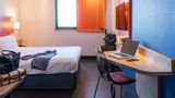 Ibis Styles Valence Romans TGV Room