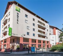 Ibis Styles Annecy Gare Centre Exterior