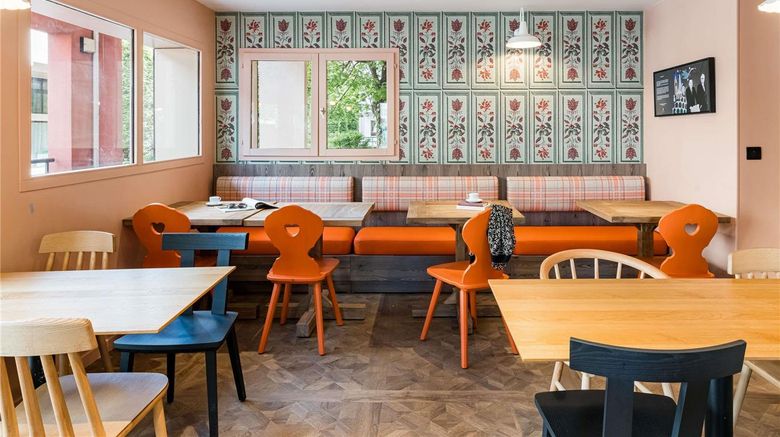 <b>Ibis Styles Annecy Gare Centre Restaurant</b>. Images powered by <a href="https://iceportal.shijigroup.com/" title="IcePortal" target="_blank">IcePortal</a>.