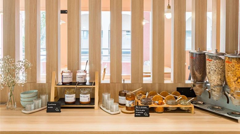 <b>Ibis Styles Annecy Gare Centre Restaurant</b>. Images powered by <a href="https://iceportal.shijigroup.com/" title="IcePortal" target="_blank">IcePortal</a>.