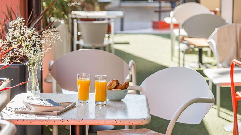 <b>Ibis Styles Annecy Gare Centre Restaurant</b>. Images powered by <a href="https://iceportal.shijigroup.com/" title="IcePortal" target="_blank">IcePortal</a>.