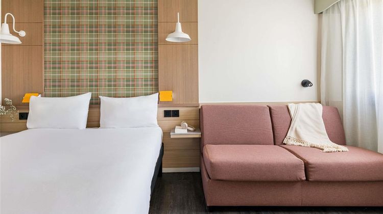 Ibis Styles Annecy Gare Centre Room