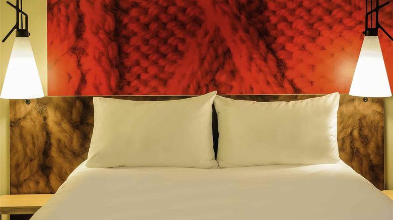 <b>Ibis Hamburg City Room</b>. Images powered by <a href="https://iceportal.shijigroup.com/" title="IcePortal" target="_blank">IcePortal</a>.