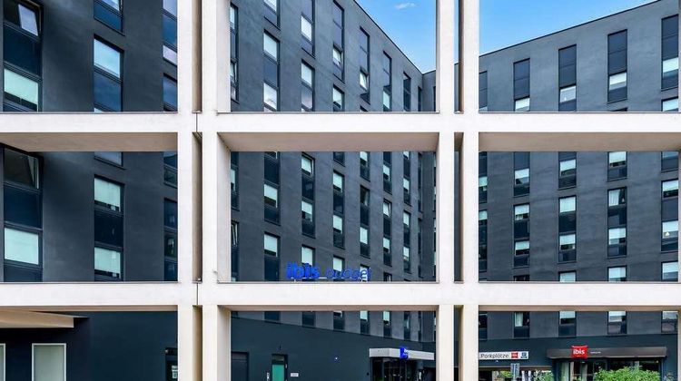 Ibis Budget Hamburg City Exterior