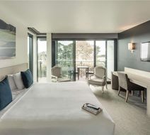 Mercure Portsea Room