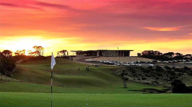 Mercure Portsea Exterior