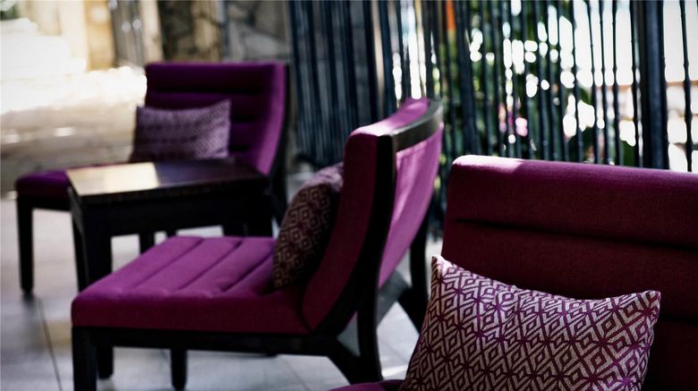 <b>Pullman Palm Cove Sea Temple Resort/Spa Restaurant</b>. Images powered by <a href="https://iceportal.shijigroup.com/" title="IcePortal" target="_blank">IcePortal</a>.