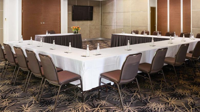 <b>Pullman Palm Cove Sea Temple Resort/Spa Meeting</b>. Images powered by <a href="https://iceportal.shijigroup.com/" title="IcePortal" target="_blank">IcePortal</a>.