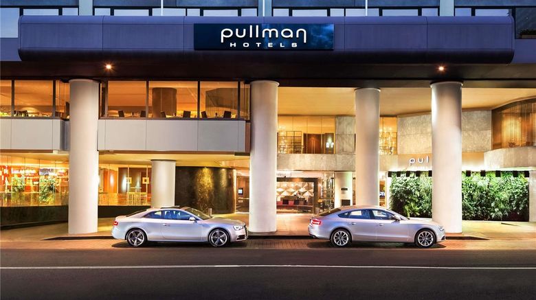 <b>Pullman Hyde Park Sydney Exterior</b>. Images powered by <a href="https://iceportal.shijigroup.com/" title="IcePortal" target="_blank">IcePortal</a>.