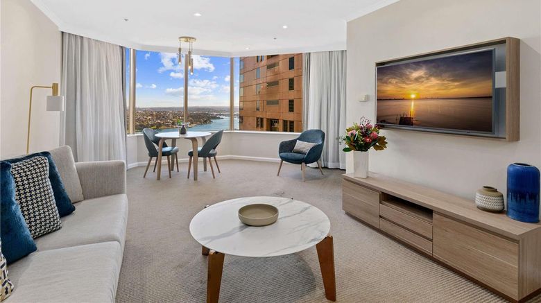 <b>The Sebel Quay West Suites Room</b>. Images powered by <a href="https://iceportal.shijigroup.com/" title="IcePortal" target="_blank">IcePortal</a>.