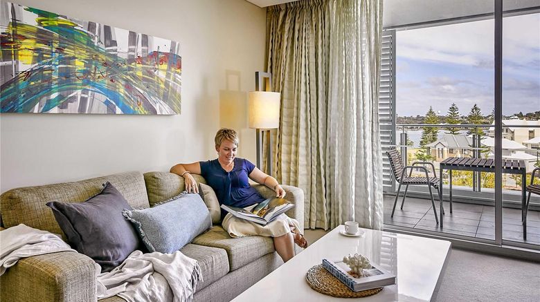 <b>The Sebel Mandurah Room</b>. Images powered by <a href="https://iceportal.shijigroup.com/" title="IcePortal" target="_blank">IcePortal</a>.