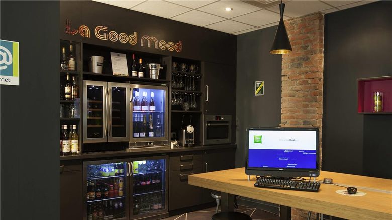 <b>Ibis Styles Roanne Centre Gare Exterior</b>. Images powered by <a href="https://iceportal.shijigroup.com/" title="IcePortal" target="_blank">IcePortal</a>.