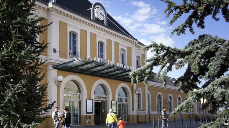 Ibis Styles Roanne Centre Gare Exterior
