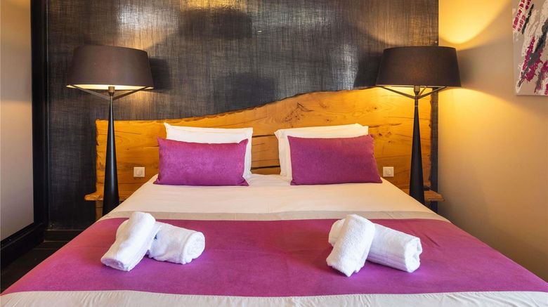<b>Mercure Brignoles Golf de Barbaroux Room</b>. Images powered by <a href="https://iceportal.shijigroup.com/" title="IcePortal" target="_blank">IcePortal</a>.
