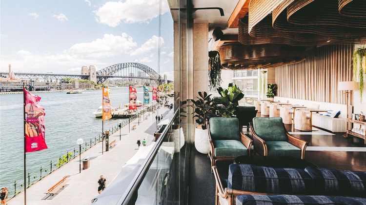 Pullman Quay Grand Sydney Harbour Exterior