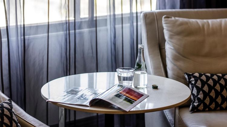 Pullman Brisbane King George Square Room