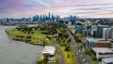 Pullman Melbourne Albert Park Exterior