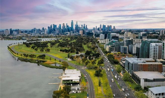 Pullman Melbourne Albert Park Exterior