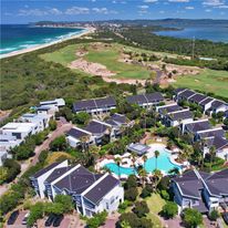 Pullman Magenta Shores Resort