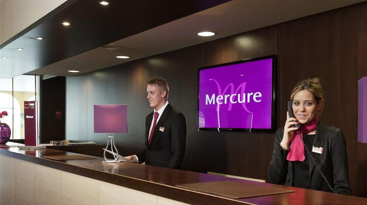 Mercure Paris Velizy Hotel Exterior