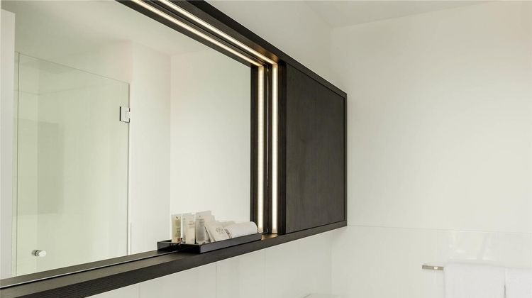 Ibis Adelaide Room