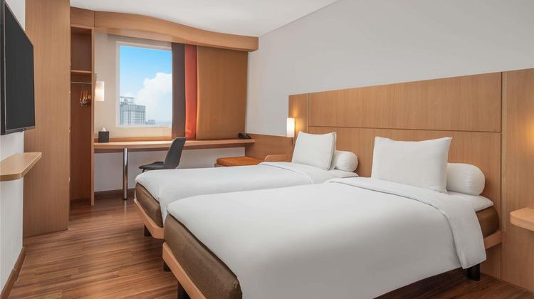 Ibis Gading Serpong Room