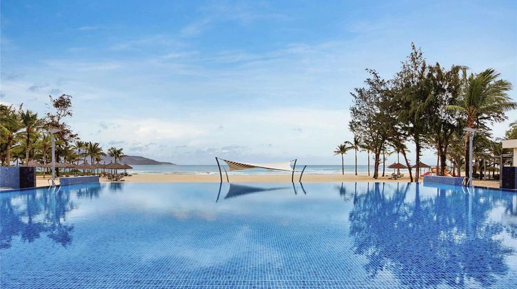Pullman Danang Beach Resort Pool