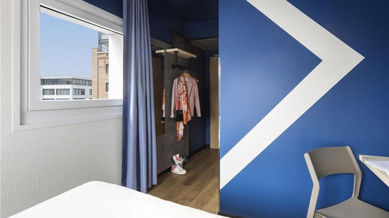 <b>Ibis Budget Ludwigsburg Room</b>. Images powered by <a href="https://iceportal.shijigroup.com/" title="IcePortal" target="_blank">IcePortal</a>.
