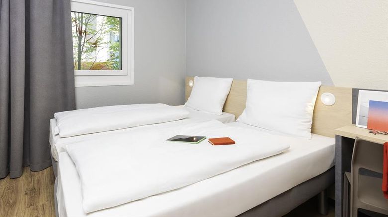 <b>Ibis Budget Ludwigsburg Room</b>. Images powered by <a href="https://iceportal.shijigroup.com/" title="IcePortal" target="_blank">IcePortal</a>.