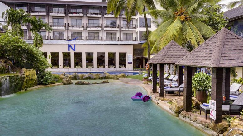<b>Novotel Goa Candolim Pool</b>. Images powered by <a href="https://iceportal.shijigroup.com/" title="IcePortal" target="_blank">IcePortal</a>.