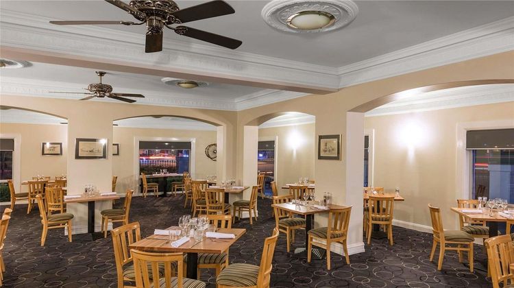 Mercure Wagga Wagga Exterior