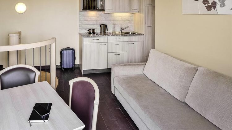 Adagio Geneve Mont Blanc Hotel Room