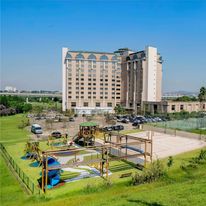 Pullman SP Guarulhos Airport Hotel