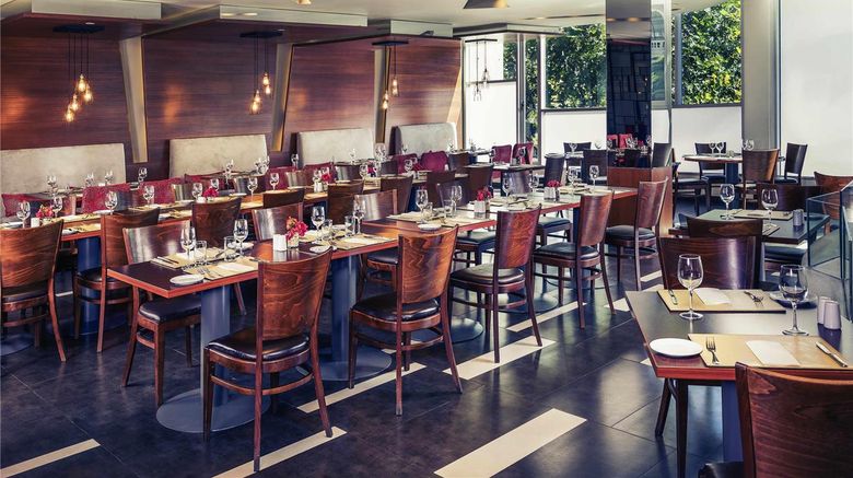 <b>Mercure Santiago Centro Restaurant</b>. Images powered by <a href="https://iceportal.shijigroup.com/" title="IcePortal" target="_blank">IcePortal</a>.