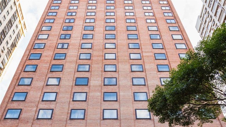 <b>Sofitel Buenos Aires Recoleta Exterior</b>. Images powered by <a href="https://iceportal.shijigroup.com/" title="IcePortal" target="_blank">IcePortal</a>.