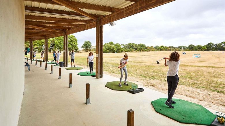 <b>Ibis Styles Saint Gilles Croix de Vie Golf</b>. Images powered by <a href="https://iceportal.shijigroup.com/" title="IcePortal" target="_blank">IcePortal</a>.