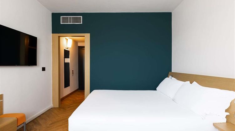 Novotel Caserta Sud Room