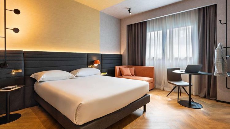 Novotel Caserta Sud Room