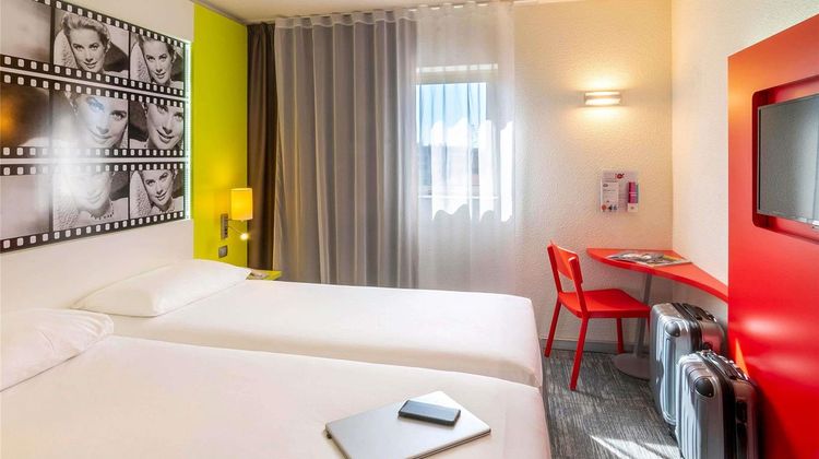 Ibis Styles Cannes le Cannet Exterior