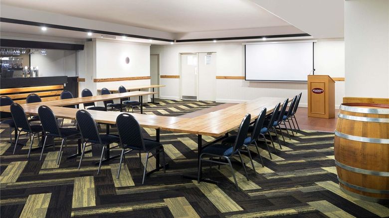 <b>Ibis Styles Orange Meeting</b>. Images powered by <a href="https://iceportal.shijigroup.com/" title="IcePortal" target="_blank">IcePortal</a>.