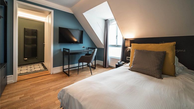 <b>Hotel Royal-St. Georges Interlaken Room</b>. Images powered by <a href="https://iceportal.shijigroup.com/" title="IcePortal" target="_blank">IcePortal</a>.