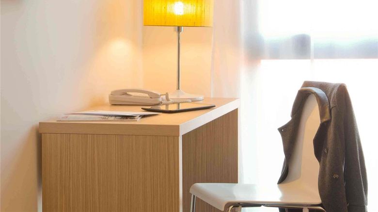 <b>Adagio Access Le Havre Room</b>. Images powered by <a href="https://iceportal.shijigroup.com/" title="IcePortal" target="_blank">IcePortal</a>.