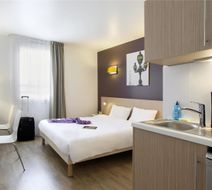Adagio Access Paris Clichy Room