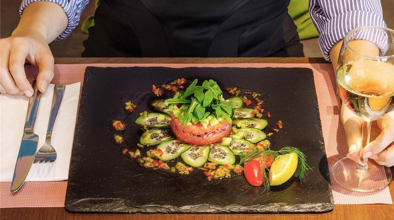 <b>Hotel Mercure Warszawa Airport Restaurant</b>. Images powered by <a href="https://iceportal.shijigroup.com/" title="IcePortal" target="_blank">IcePortal</a>.